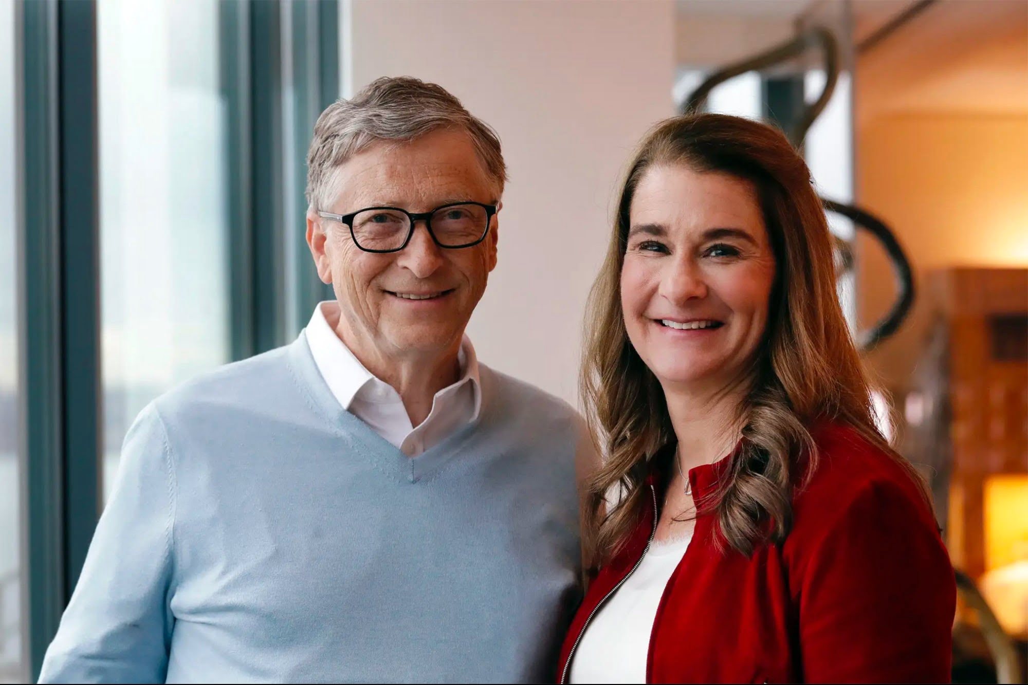 Who is Bill Gates' interpreter, Zhe 'Shelly Wang'?