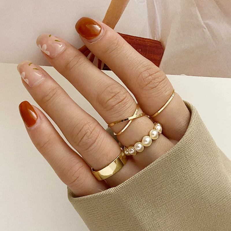 31 Nail Art Designs That Are Ideal for Short Nails