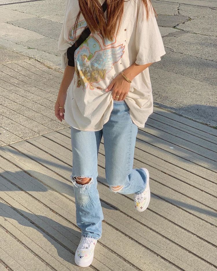 New Ways to Wear Cute Girlfriend Outfits in Beautifully Stylish Jeans